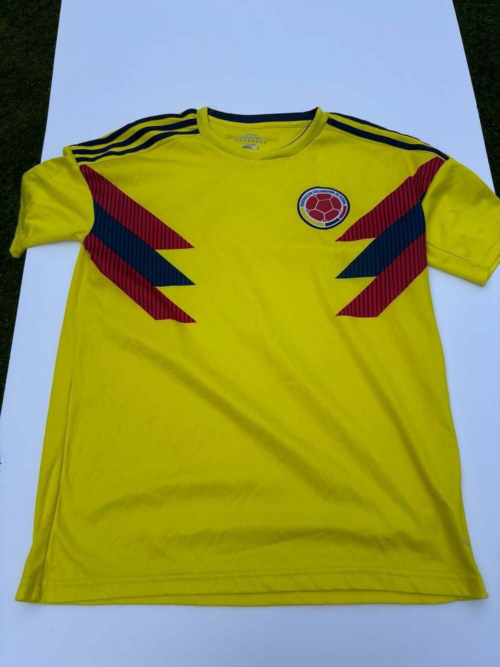 Adidas Colombia 2018 World Cup Soccer Jersey Medium